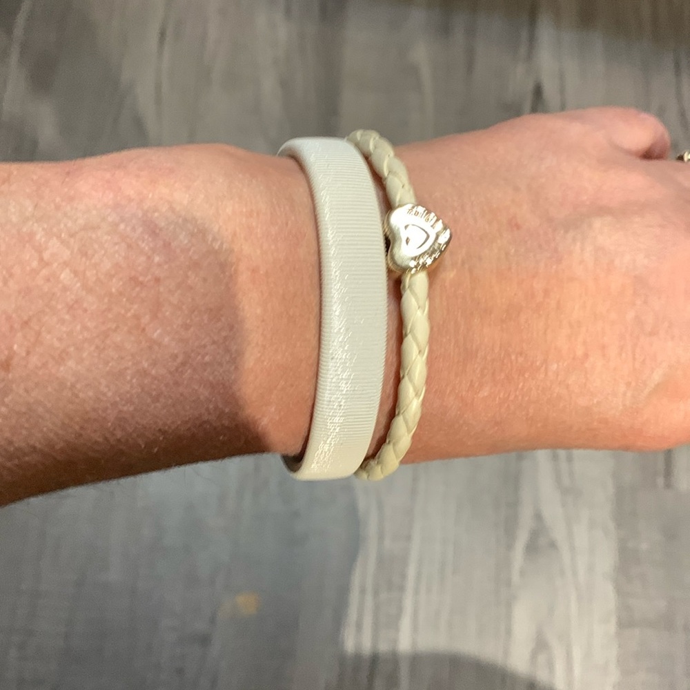 Two white bracelets, Love the look